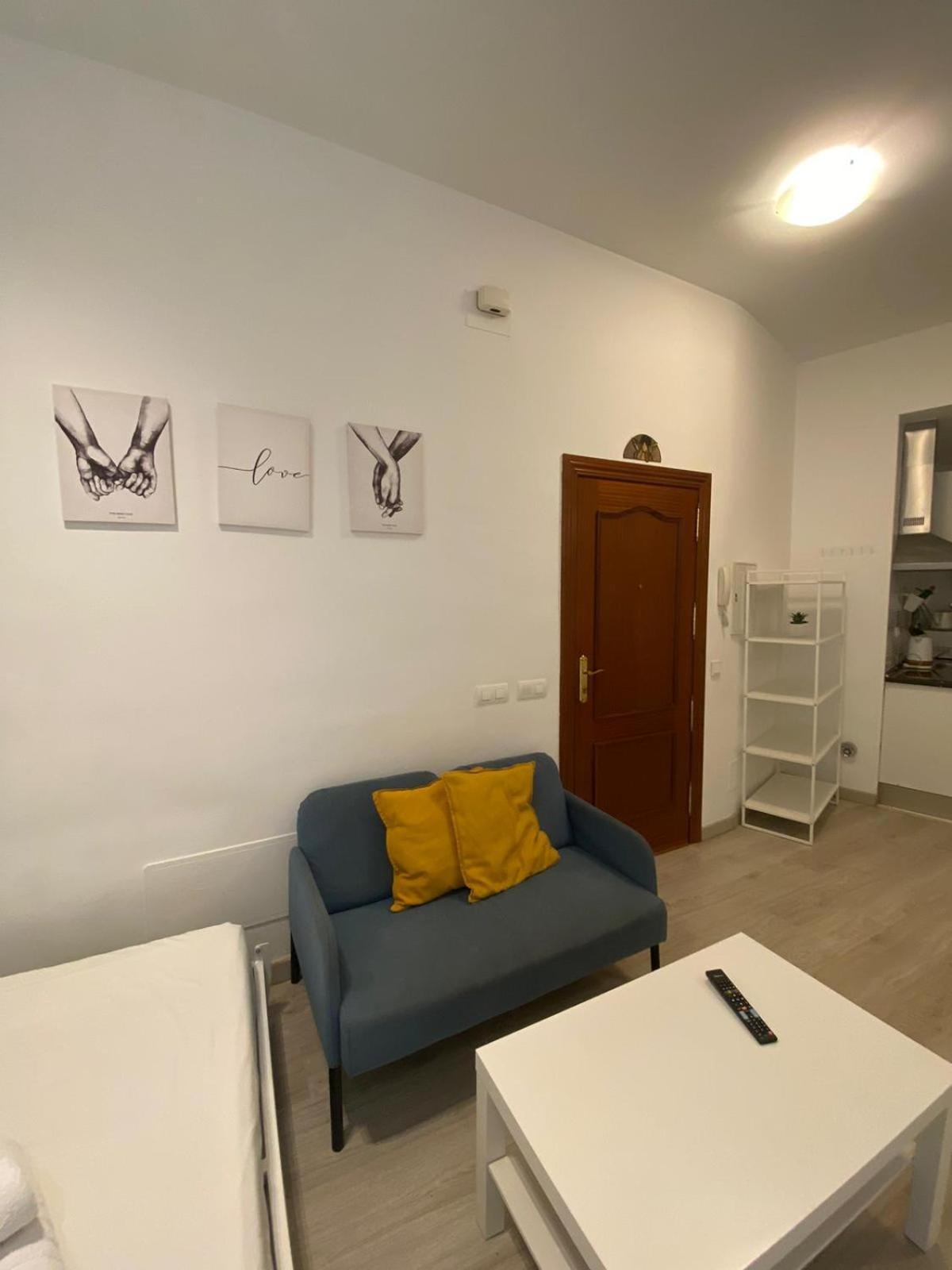 Estupendo Estudio Al Lado De Plaza La Merced Málaga Esterno foto